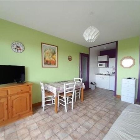 Appartement Plage Direct, 1 Chambre, 4 Couchages, Non-Fumeur - Fr-1-324A-23 Сент-Илер-де-Рие Екстериор снимка