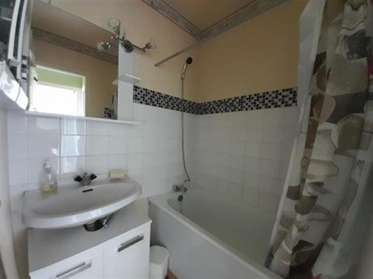 Appartement Plage Direct, 1 Chambre, 4 Couchages, Non-Fumeur - Fr-1-324A-23 Сент-Илер-де-Рие Екстериор снимка