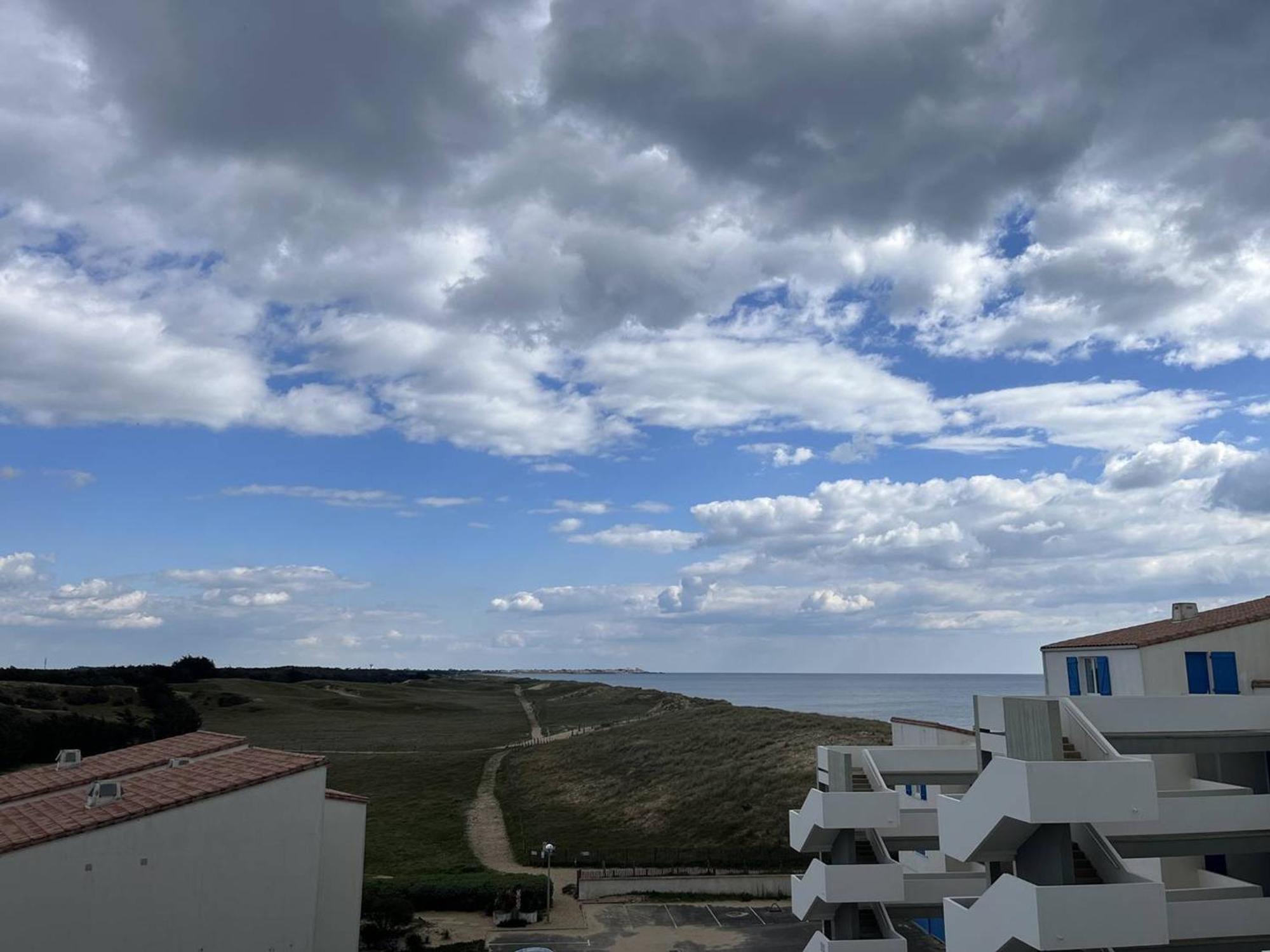 Appartement Plage Direct, 1 Chambre, 4 Couchages, Non-Fumeur - Fr-1-324A-23 Сент-Илер-де-Рие Екстериор снимка